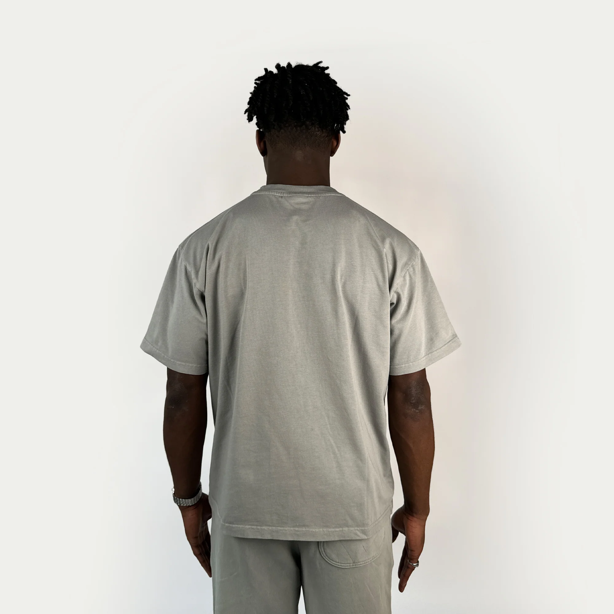 The Buchan T-shirt - Grey - Image 4