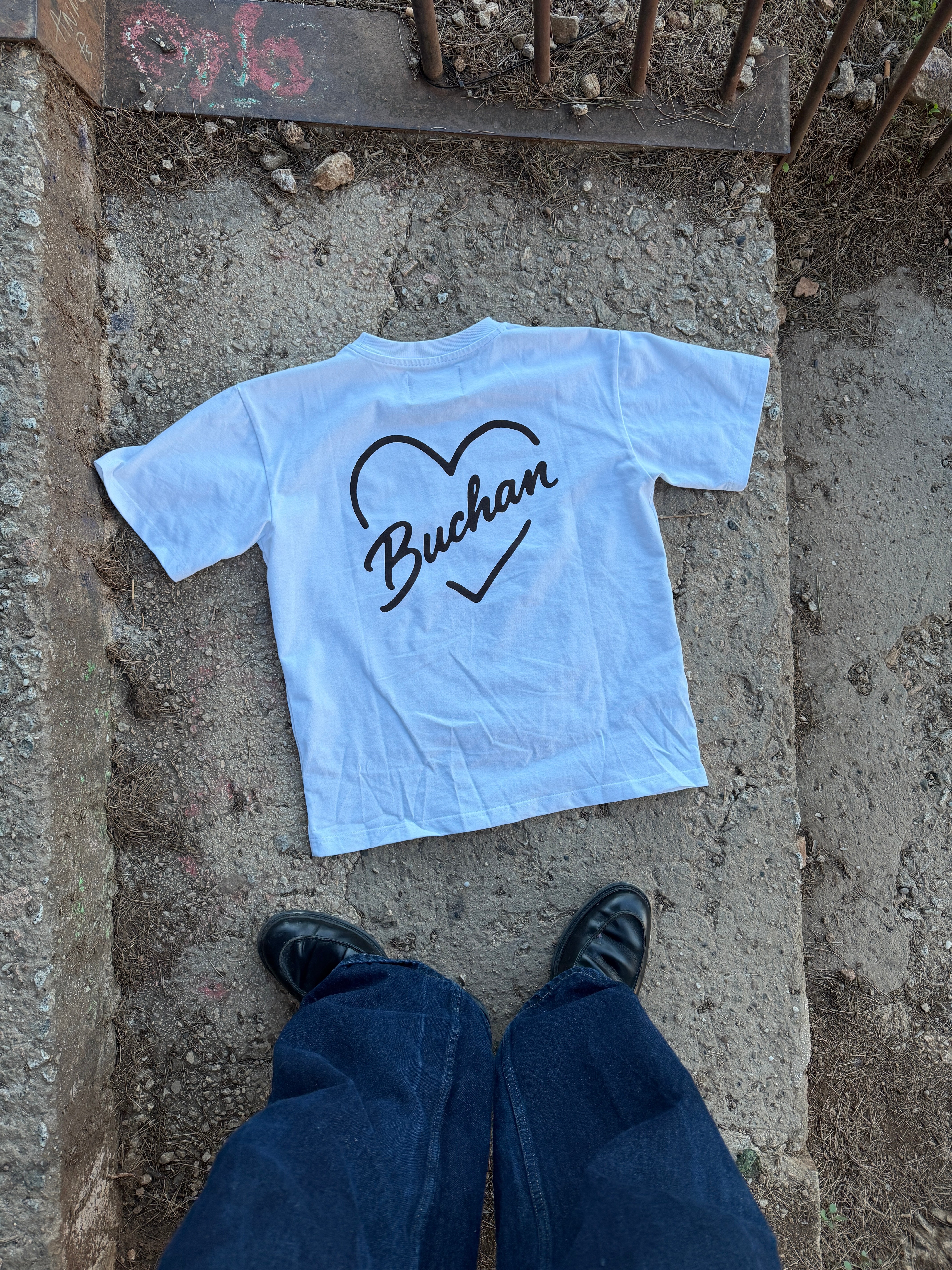 True Love T-shirt - Image 4